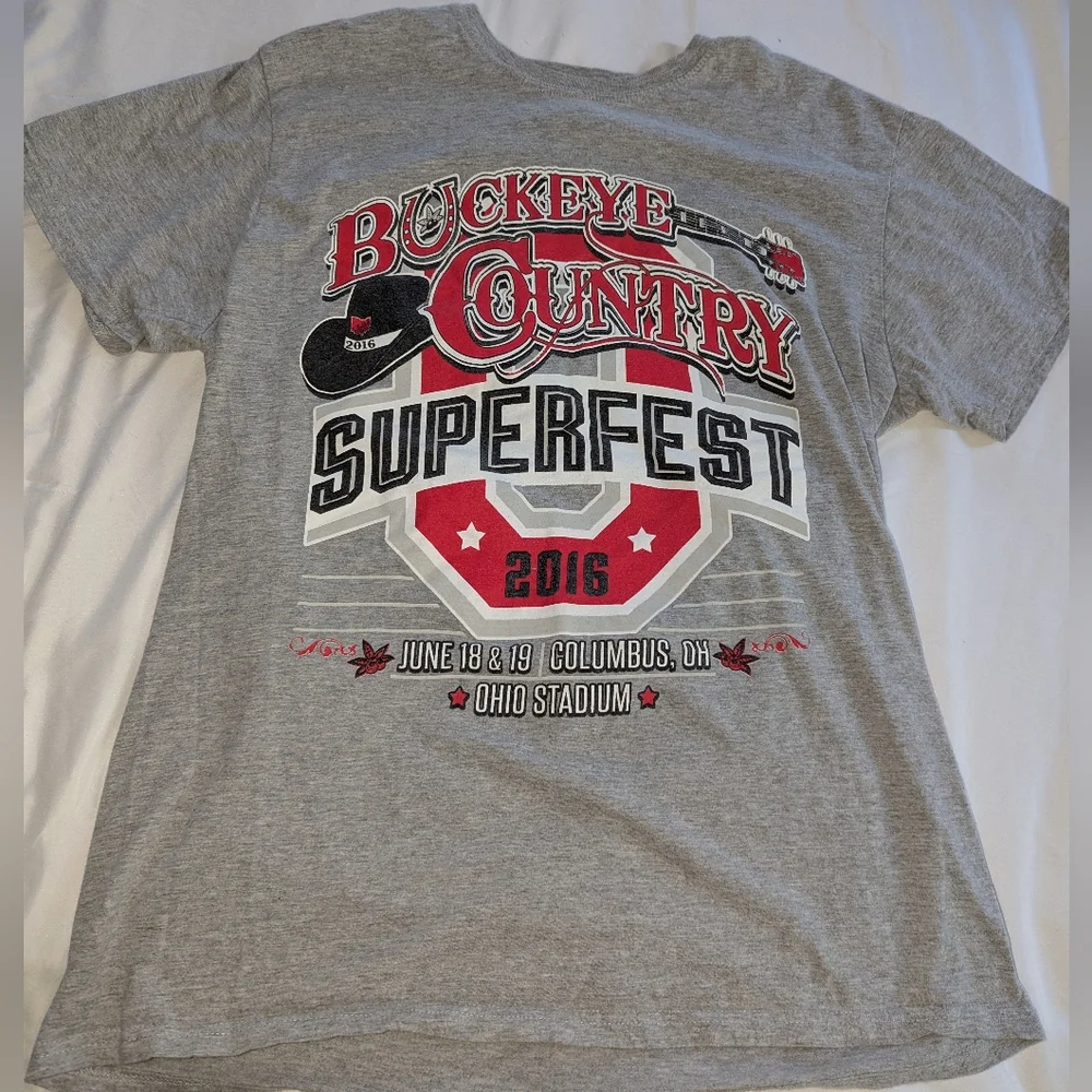 2016 Buckeye Country Superfest Men's Large Graphic T-Shirt